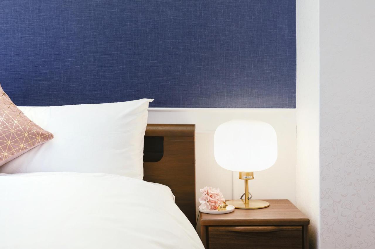 Cherry Blooming Tokyo- All Suite Boutique Hotel 东京伊樱里-中央区全套房艺术酒店 Luaran gambar