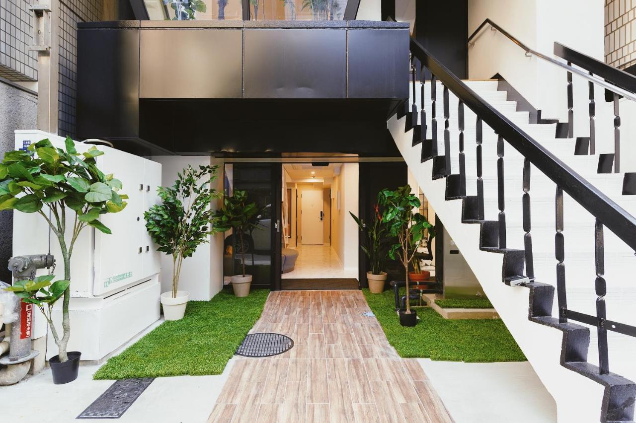 Cherry Blooming Tokyo- All Suite Boutique Hotel 东京伊樱里-中央区全套房艺术酒店 Luaran gambar